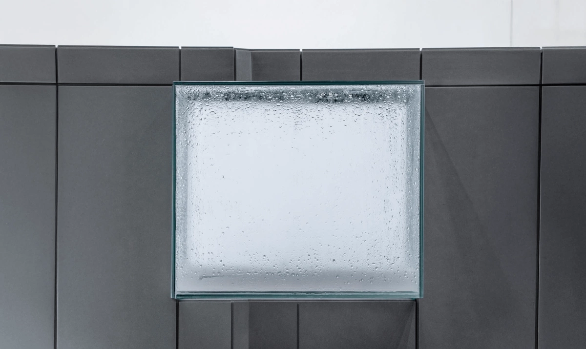 dunescorp_rains_gl_window_fog_001