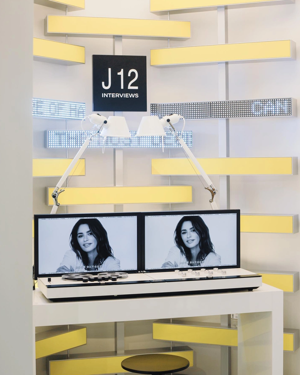 interviewer_3_1120x1400